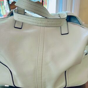 Authentic Coach Chalk White Leather Shoulder Bag with Silver Hardware GUC